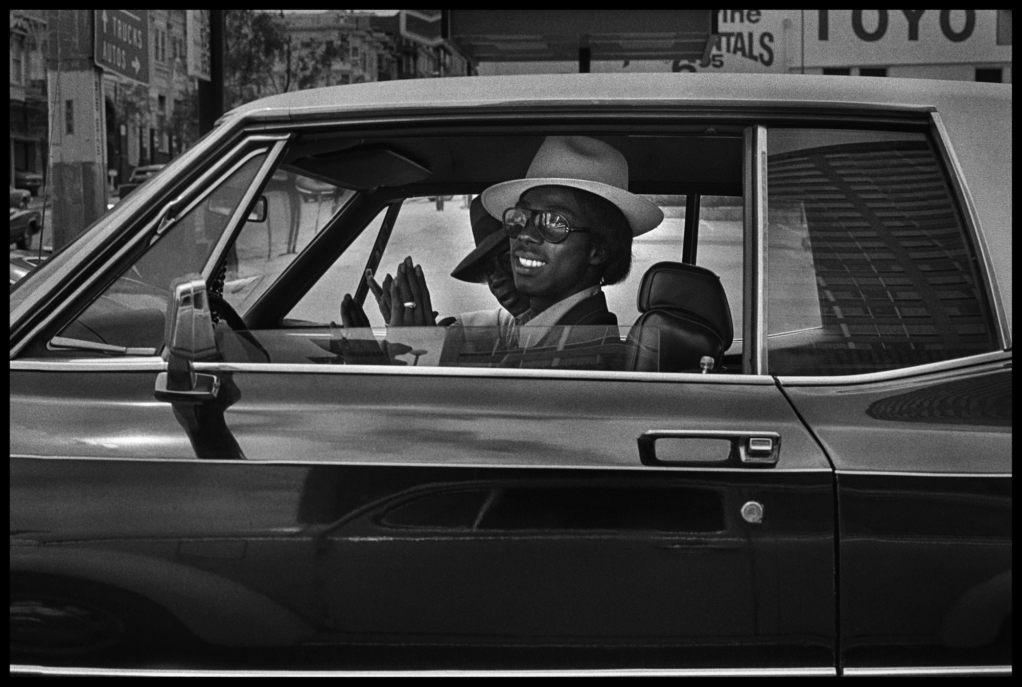 © Photograph by Peter Turnley, California, 1975.