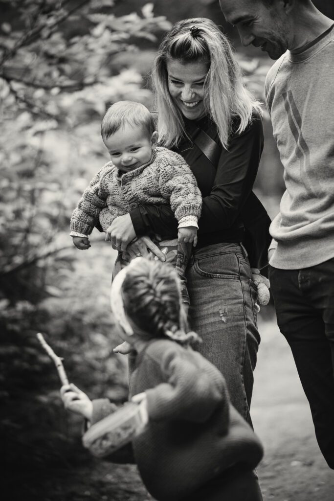 Storytelling Photography Principles - Connection Through Medium Shots